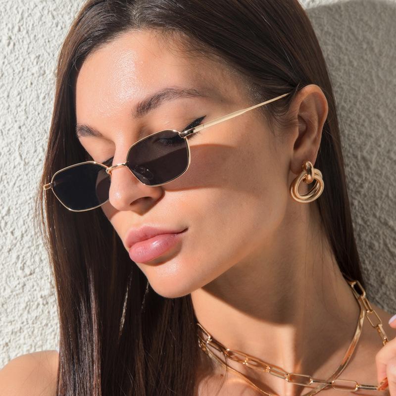 Trendy Small Square Sunglasses Woman Brand Designer Fashion Luxury Women's Sunglasses Vintage Steampunk Metal Frame Eyewear