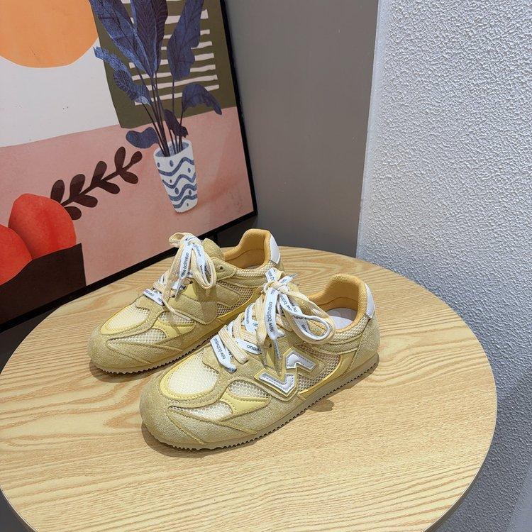 Super Soft-soled Leather Mesh Inner Height Increase German Training Shoes Women's 2025 Spring and Summer Pairs of Shoelaces Show Feet Small Sports 