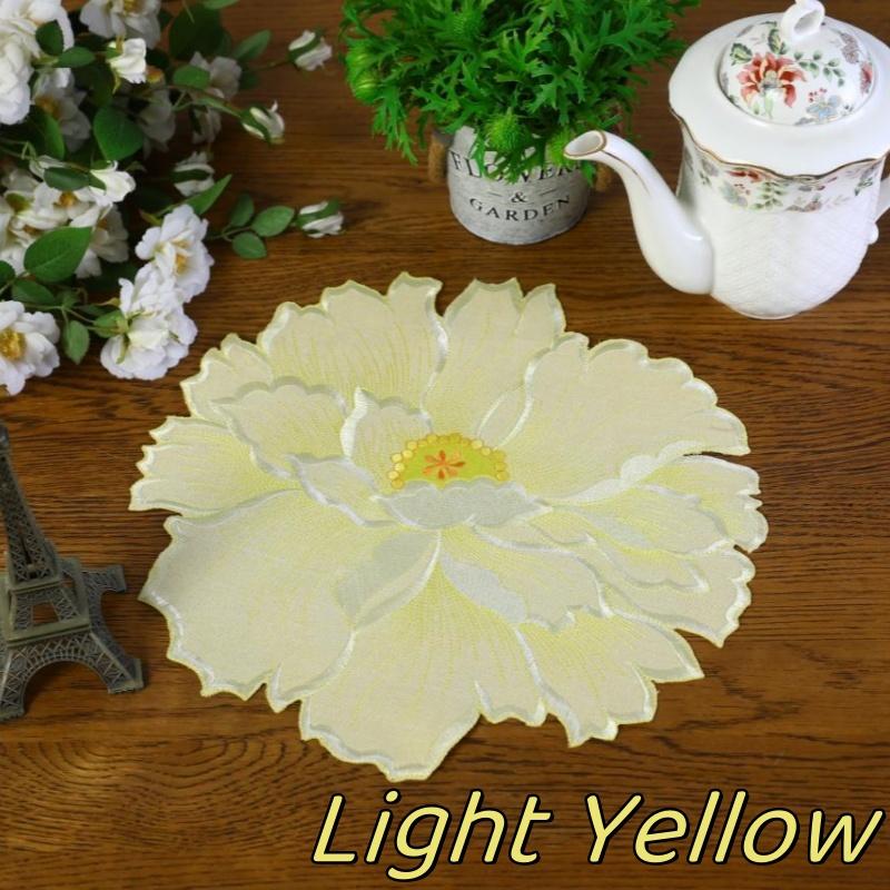 

Красивая вышивка в форме цветка, изысканная чашка, кружка, чайная кастрюля, подставка под напиток, коврик для ужина, украшение стола, домашняя свадьба Round 15CM светло-желтого