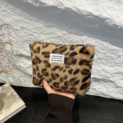 Plush Retro Leopard Print Cosmetic Bag Wash Bag Women Travel Cosmetic Pouch Beauty Storage Cases Make Up Organizer Clutch Bag