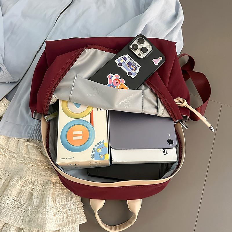 Lightweight and simple student backpack casual versatile lightweight travel shopping backpack