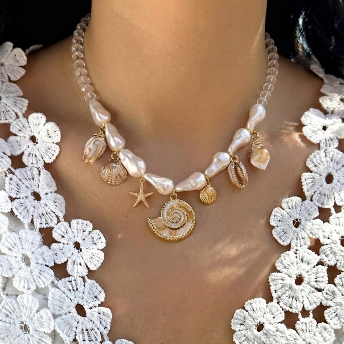 

Acrylic Conch Shell Starfish Pendant Necklace For Women Men Baroque Imitation Pearl Crystal Spliced Beaded Choker Summer Jewelry
