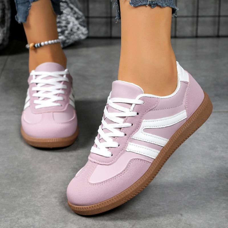 Women Sneakers Spring New Luxury Flat Loafers Comfortable Slip On Soft Female Sneakers Lightweight Outdoor Shoes for Women