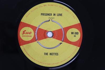 7inch Record IKETTES - Prisoner In Love WI389 Sue Records 1965 UK Soul/Funk Used