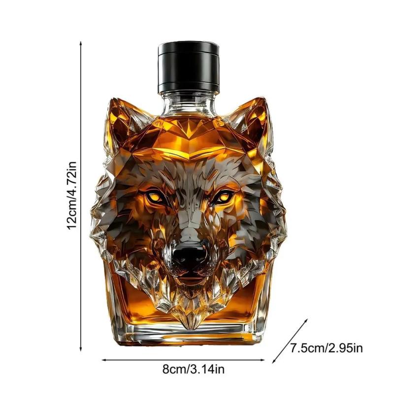

Whiskey Glasses Wolf Sculpture Wine Cup Aesthetic Collectible Wolf Themed Glass Bottle For Cocktail Whiskey Outdoor Tableware