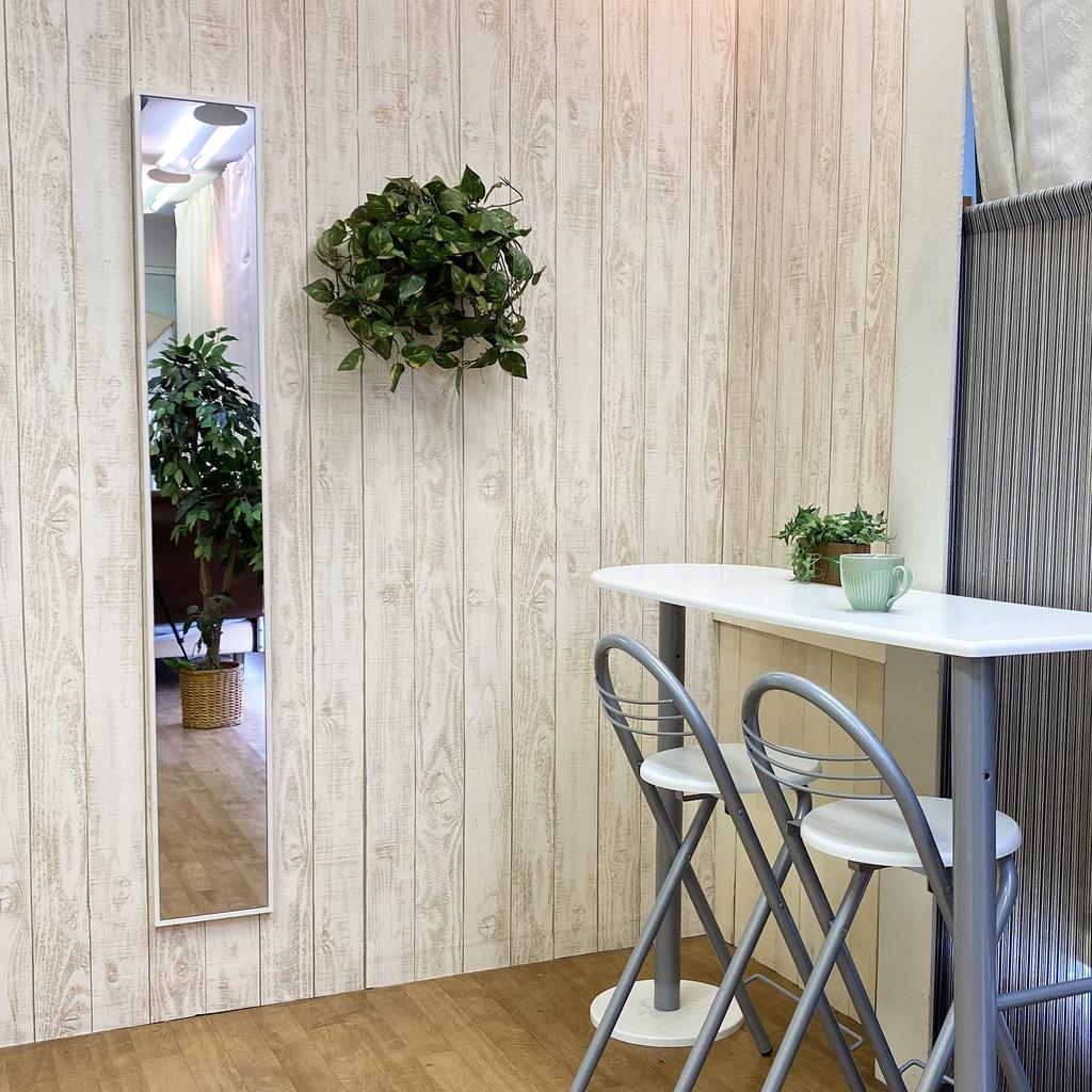 Stylish white wall slim 22cm wide x 153cm with a thin wooden Suitable for entryways and other WH full-length mirror, design, high, frame. spaces.