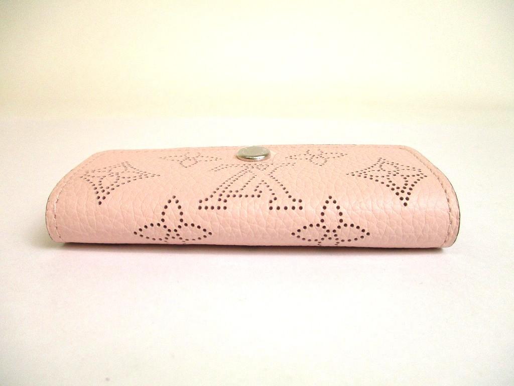 Authentic LOUIS VUITTON Monogram Mahina Light Pink Leather Multicles 4 Key Chain #b024  Open Box
