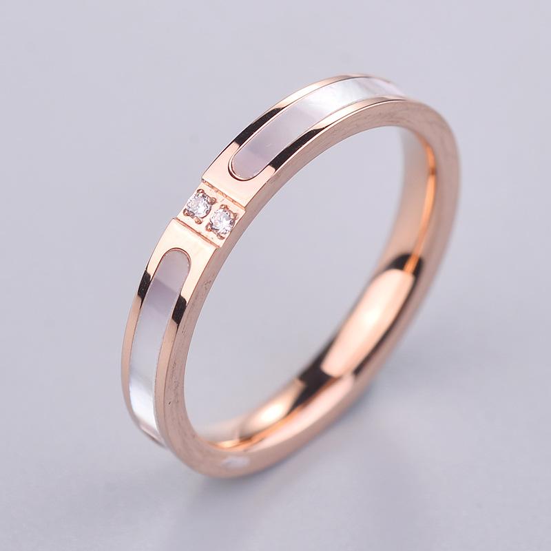 Titanium Steel Ring Hypoallergenic Simple Polished 18k Stainless Steel Pinky Ring Fashion Jewelry