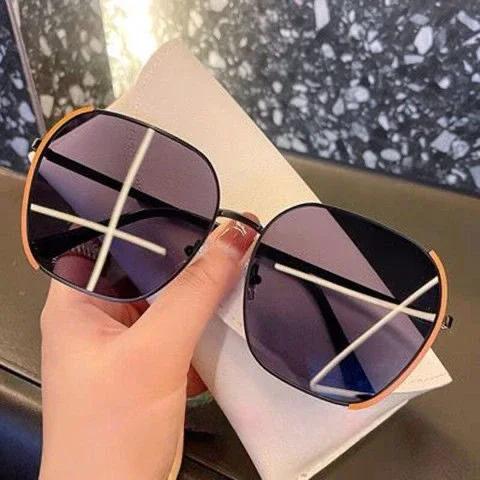 

New Personalized Women s Metal Frame Sunglasses Women s Fashion Street Photography Trend Versatile Glasses UV400 Shades Eyewear