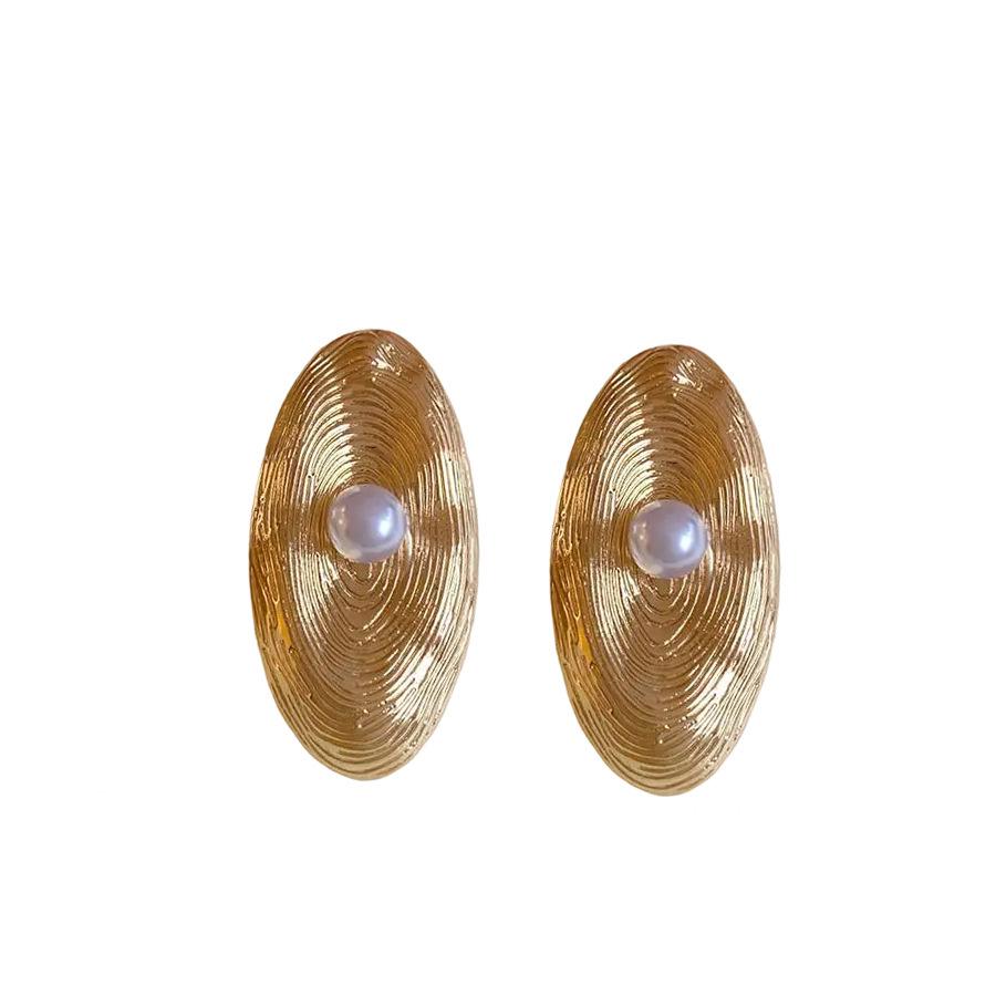 Silver needle geometric oval pearl earrings light luxury high-end stud earrings women's European and American exaggerated fashion simple earrings