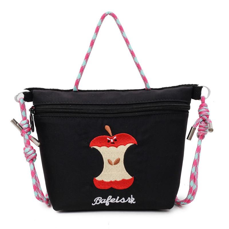 Cartoon niedliche Tasche Schulter Umweltschutztasche bestickte Nylontasche Einkaufstasche tragbar aus Umhängetasche