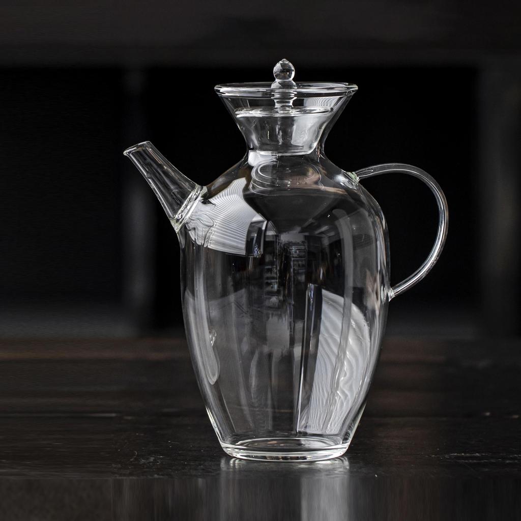 Krug und Tee-Ei-Set im Stil der Song-Dynastie aus Borosilikatglas