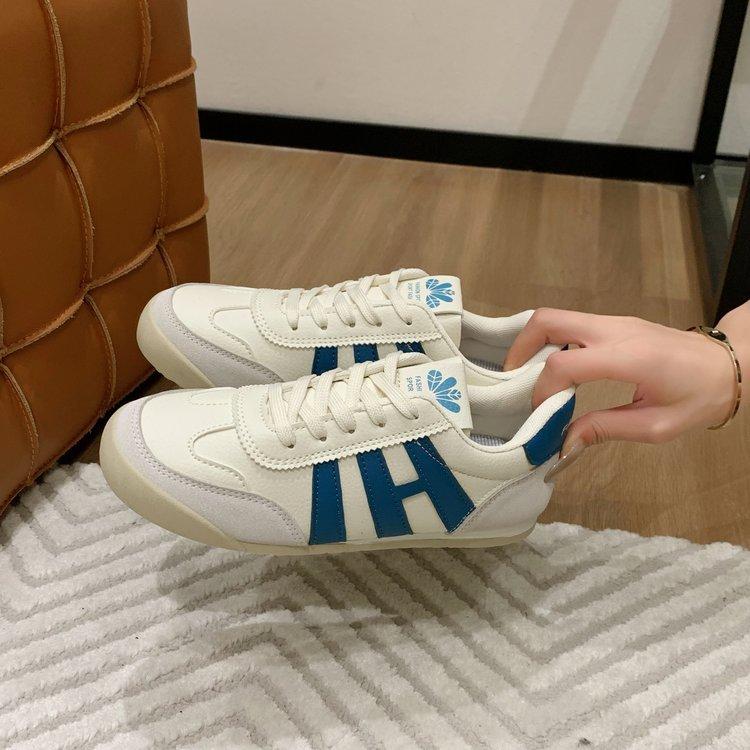 Retro sports shoes autumn new versatile color matching light mouth fashion low-top casual women
