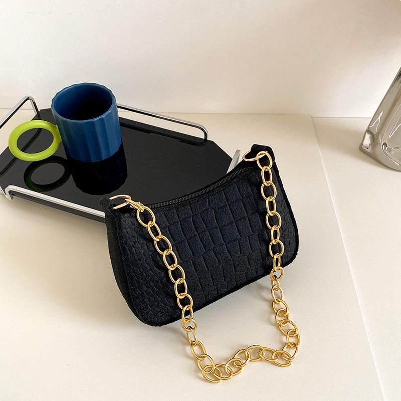 Trendy Summer 2023 Chain Shoulder Bag Fashionable Casual Crossbody Bag For Women