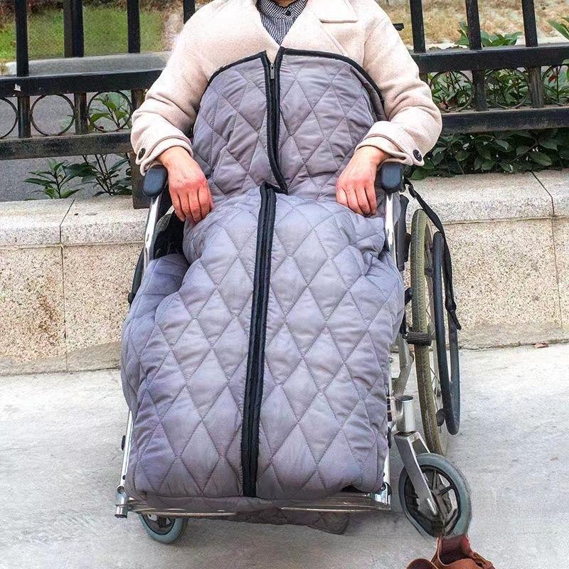 Elderly Travel Blanket: Winter Windproof, Coldproof Thick Quilt for Outdoor Wheelchair Use
