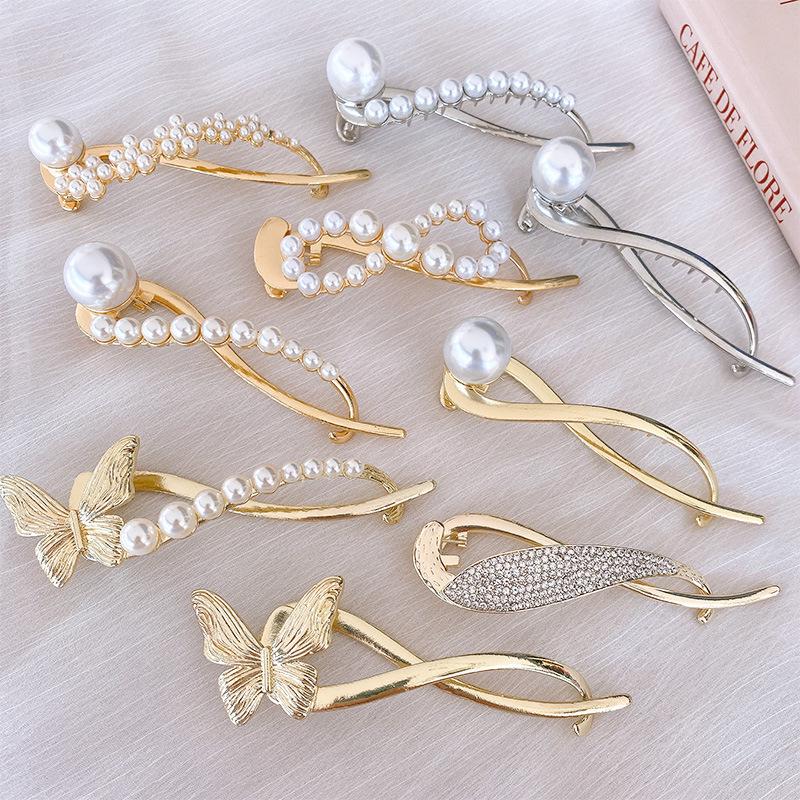 

Pearl Crescent Butterfly Hairpin Clip