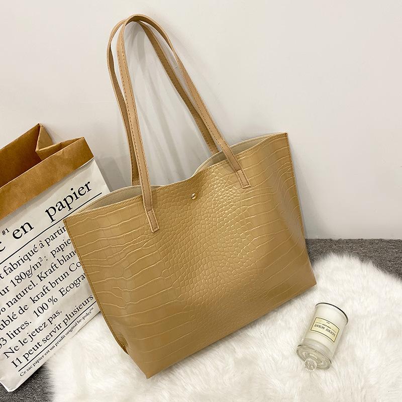 Women's Bag, New Street Trend Fashion, Crocodile Pattern Tote Bag, a Portable Large-capacity Bag.