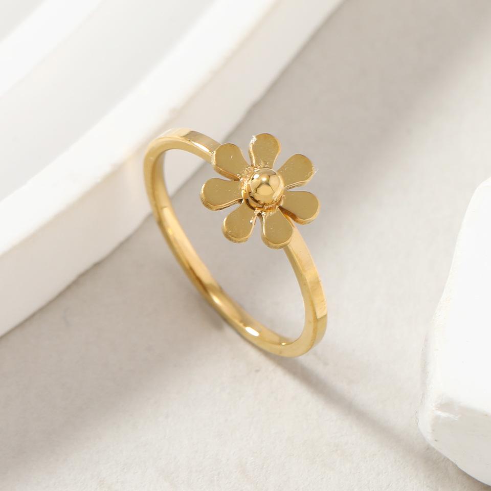 

Cute Daisy Flower Ring Women Stainlesss Steel Gold Color Minimalist Trendy Rings Waterproof Zircon Gift Wholesale 9