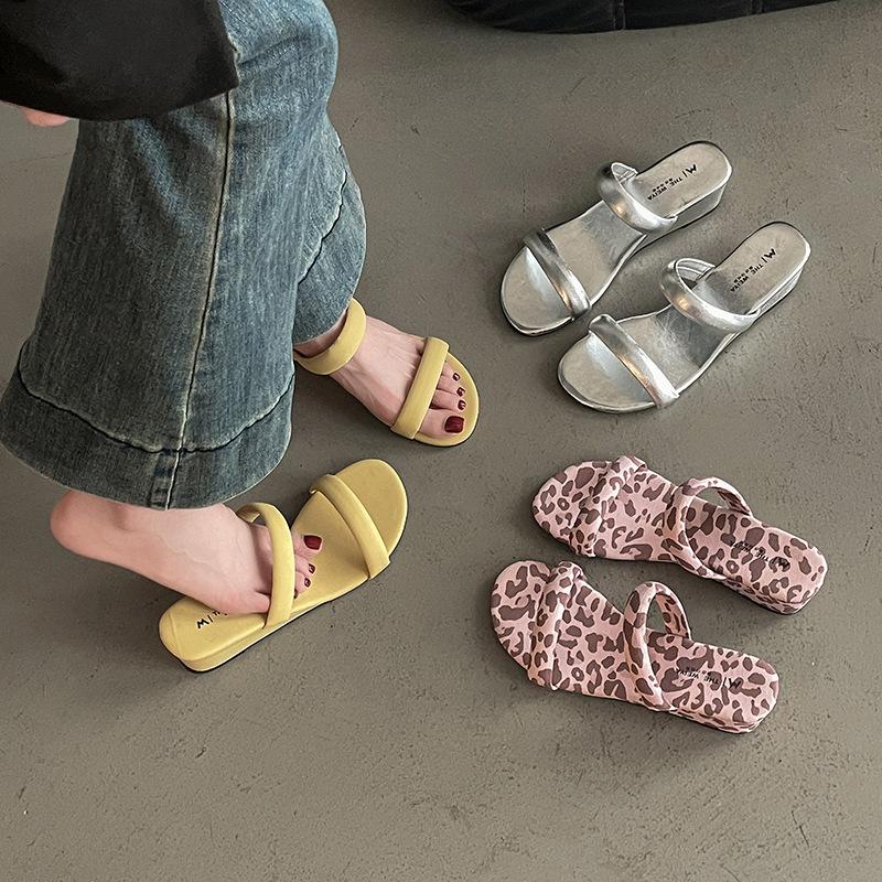 Spring and summer niche pink leopard print sandals women's summer word with soft-soled slope heel cool slippers shoes
