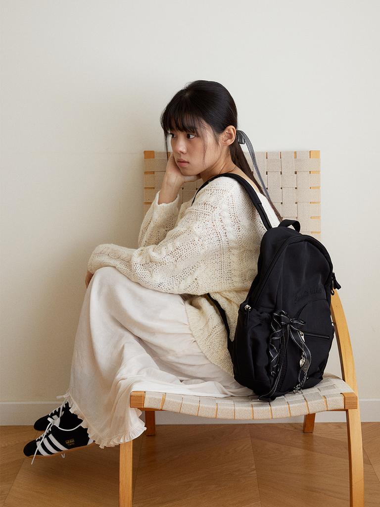 Ovuni Romantic Sneaker Backpack_Black