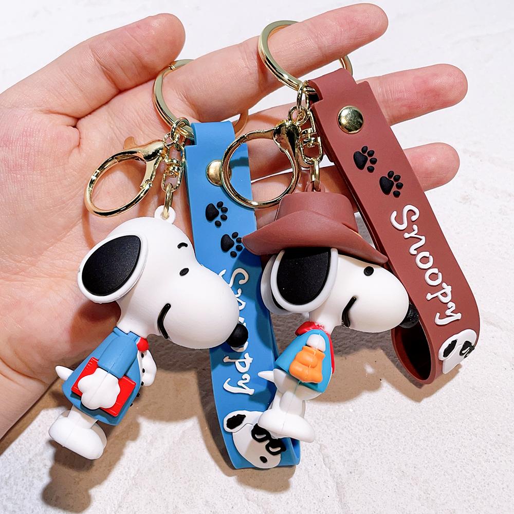 New Snoopy Doll Keychain Silicone Car Couple Keychain School Bag Ornament Birthday Gift for Friends Kawaii