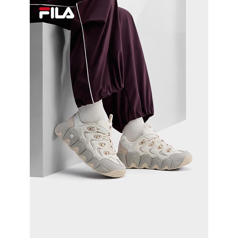 FILA Women s Croissant 1S Chunky Sneakers US 6.5
