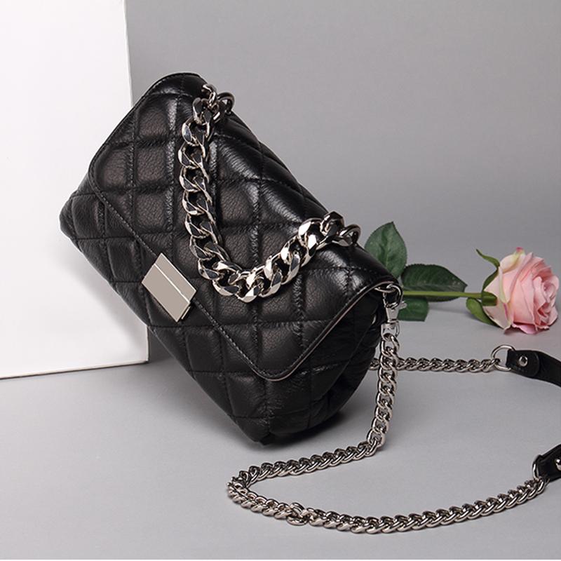 Neue trendige Diamantgitter-Kette, personalisierte kleine quadratische Tasche, geeignet für den täglichen Weg zur Arbeit und Wochenendausflüge