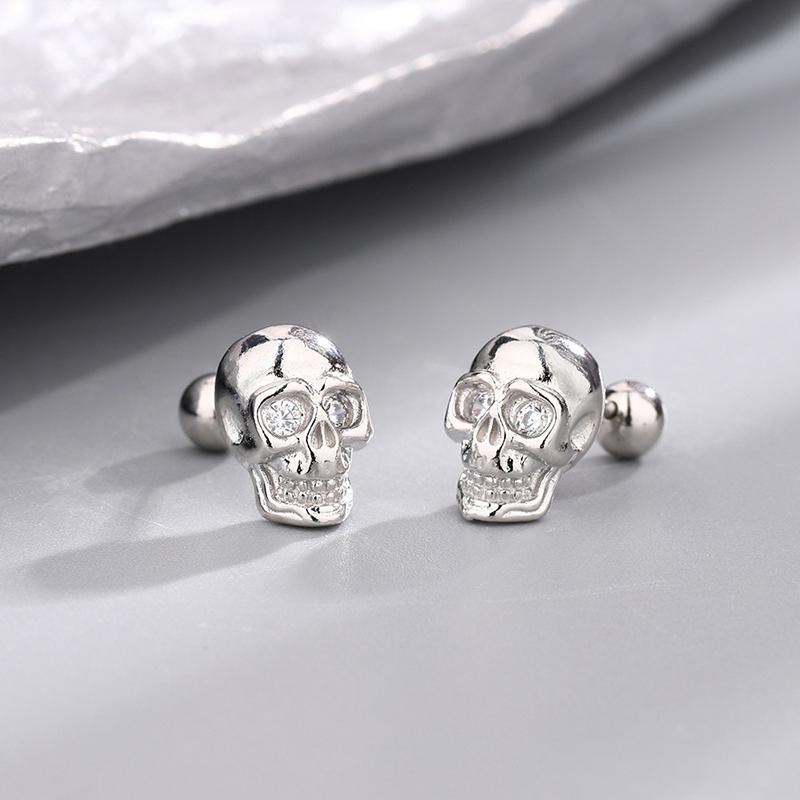 Punk Hip-hop Skeleton Stud Earrings for Men Women Fashion Creative Skull Ear Accessories Halloween Party Gifts Jewelry