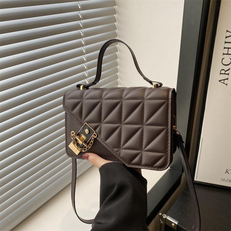 

Retro solid color small square bag summer new fashion messenger bag diamond simple shoulder bag women кофейный