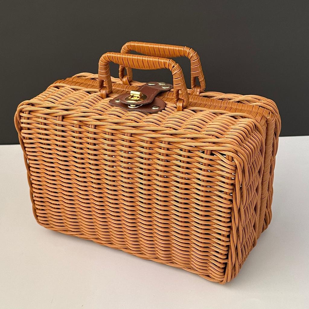 Vine Decoration Box Hand Gift Box Suitcase Woven Gift Box Storage Box Children's Outdoor Retro Photography Props Storage Box