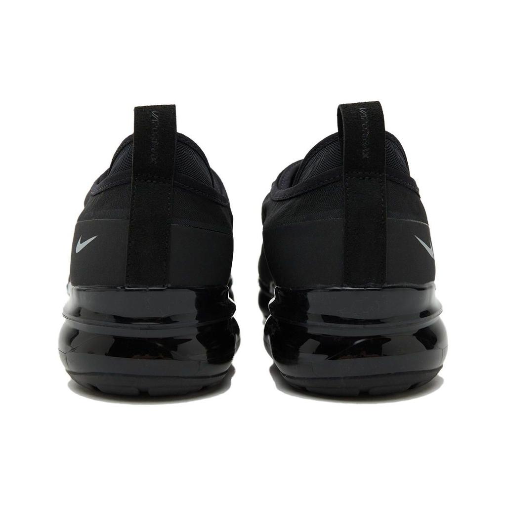 Nike Air Vapormax Moc Roam Black Men Sneakers White DZ7273-001