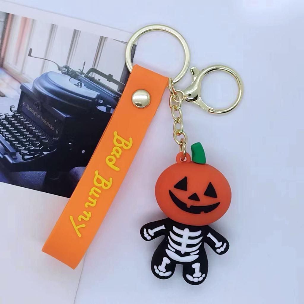 New Halloween Pumpkin Keychain Bag Car Keychain with Gift Personalized Gifts Y2k Fashion Toys Anime Cartoon Frind Kawaii Cute