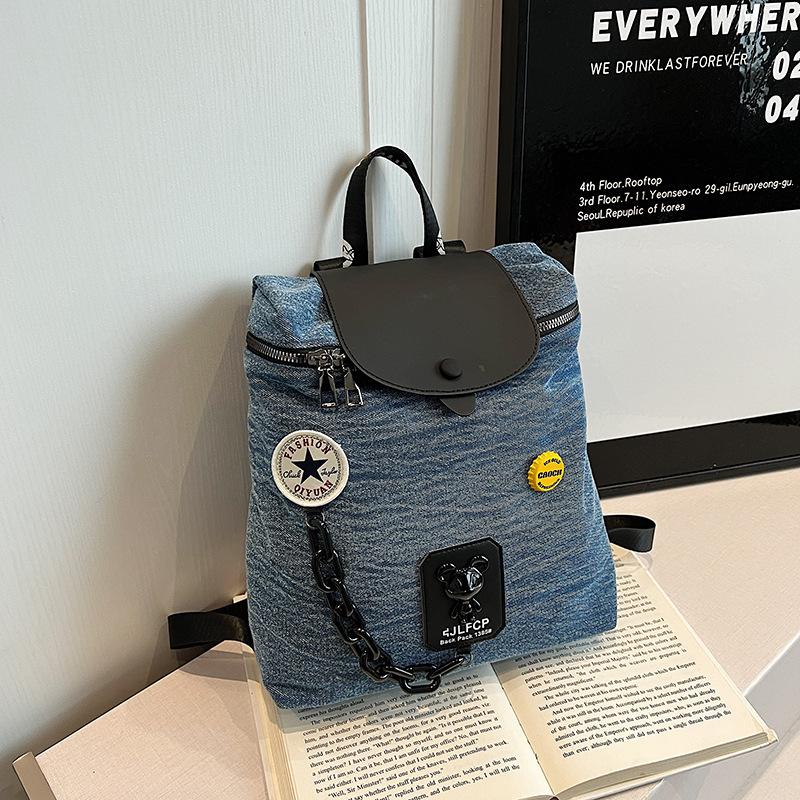 Backpack Women's New Trendy Fashion Casual Commuter Backpack Niche Versatile Lightweight Travel School Bag