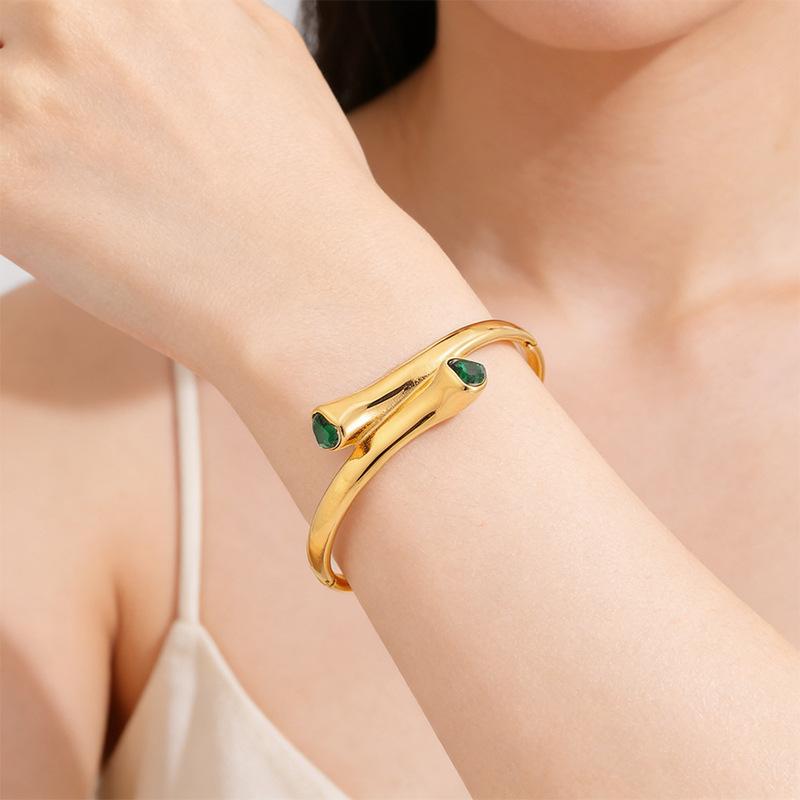 European and American High-end Emerald Ancestral Light Luxury Hair Bracelet for Loving Women