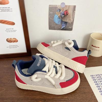 Sneaker Damenschuhe 2024 Frühling Neu Retro Kleine Weiße Schuhe Damen Streetstyle Lässige Board-Schuhe Schuhe für Frauen