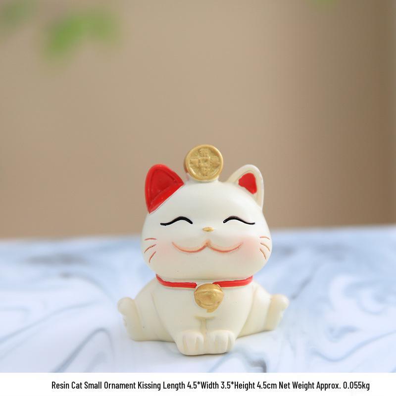 Japanese Style Lucky Cat Ornament for Home or Office Decor