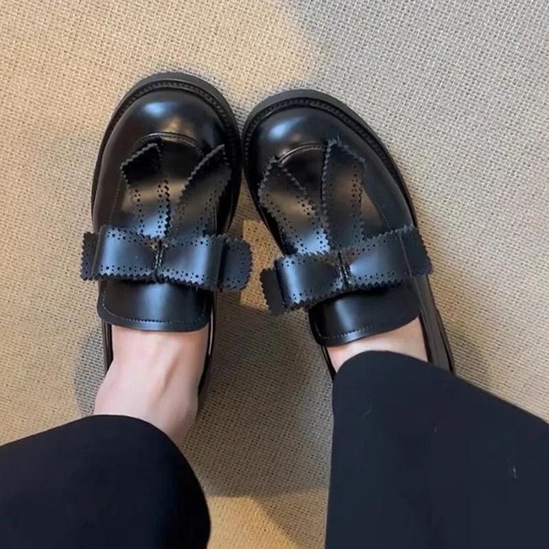 Fashion Round Toe Bow British Style Loafers 2025 New Slip-on Retro Academy Single Shoes Low Heel Small Leather Shoes for Women
