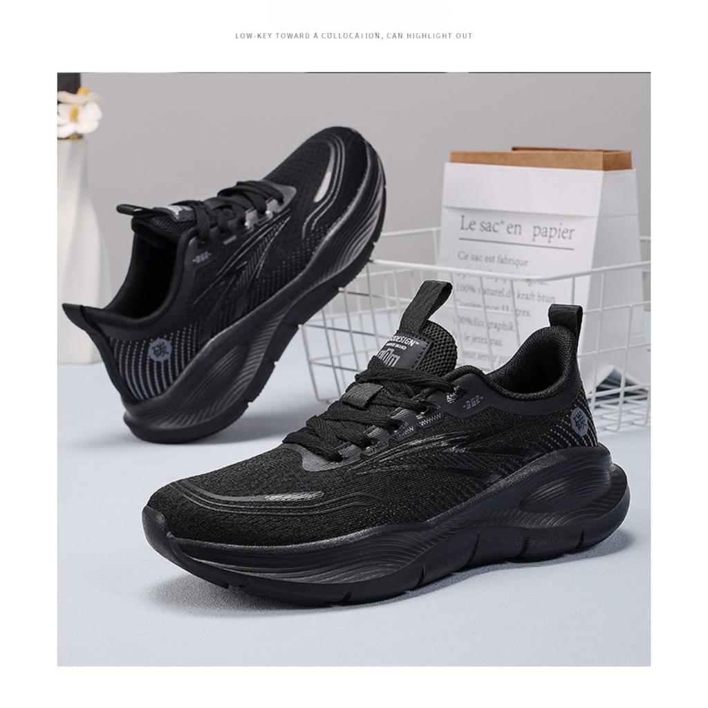 Vielseitige neue Sportschuhe für Herren, atmungsaktive und geruchsneutrale Laufschuhe aus Mesh, bequeme Freizeitschuhe mit weicher Sohle