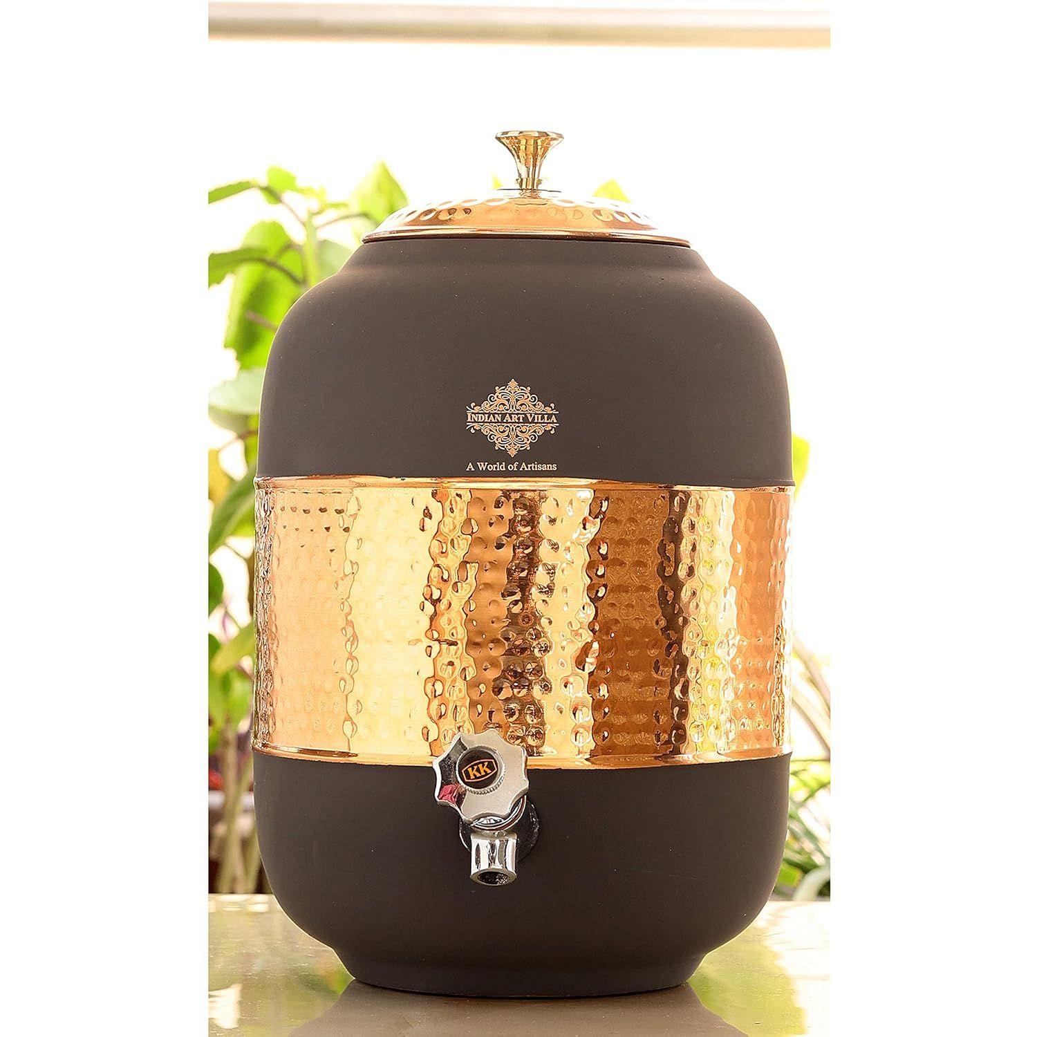 

Получеканный медный кувшин для воды с шелковистой отделкой серого цвета, объем - 5 л.