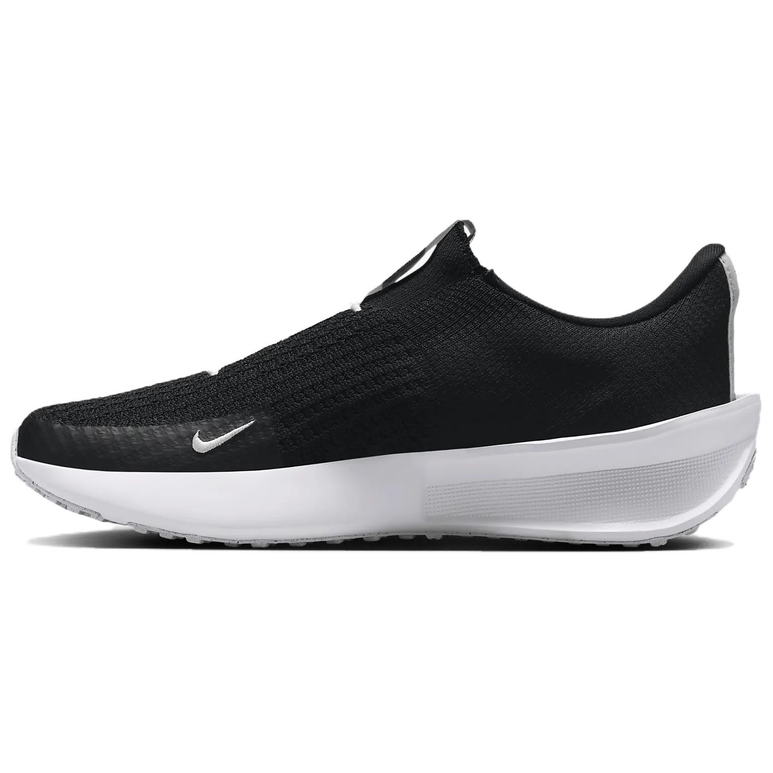 

Новые женские кроссовки Nike Interact Run EasyOn черно-белые FV5591-001 38