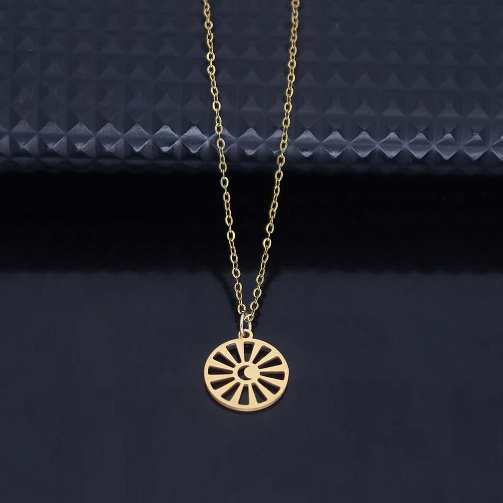 Stainless Steel Sun & Moon Pendant Necklace - Versatile Clavicle Chain for Women