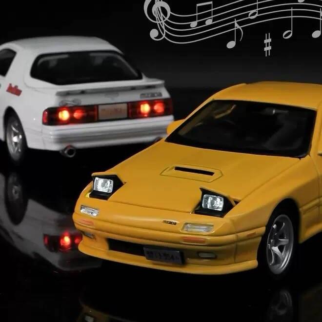 Initial D JDM Mazda RX-7 FC3S Supercar Simulation Diecast & Toy Vehicles Sounds & Light Pull Back Car 1:32 Alloy Model