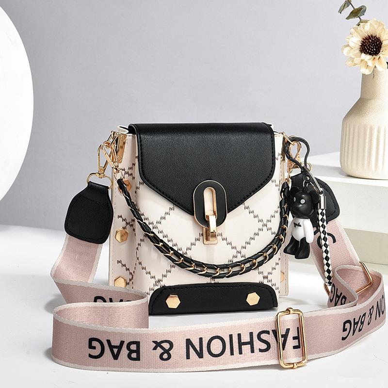 

Bag women s new high-end mobile phone bag fashion versatile shoulder messenger handbag women s small satchel tide чорний