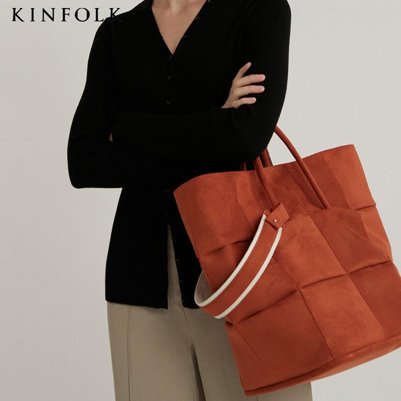 

Women s Large Capacity Trendy New Bucket Bag with Wide Shoulder Straps and Checkerboard Pattern Hand-held Shoulder Bag