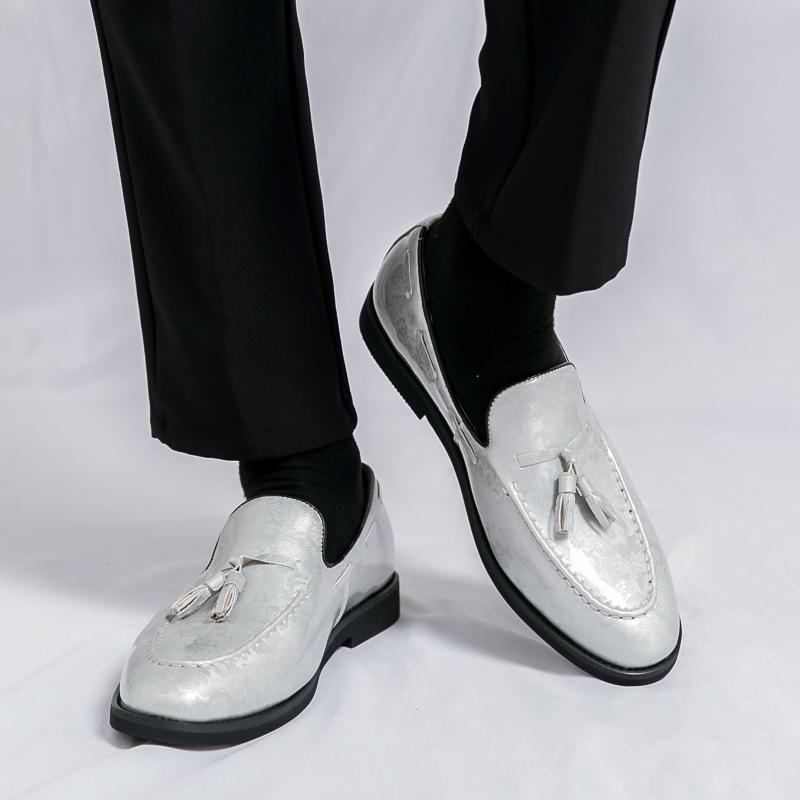 Fashion Fashion Brand Men's Comfortable Tassel Soft Soled Leather Shoes British Style Mens Patent Leather Mirror Breathable Casual Shoes