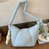Simple Casual Portable Dumpling Bag Women's Bag Winter New High Value Large Capacity Foreign Style Shoulder Bag Women