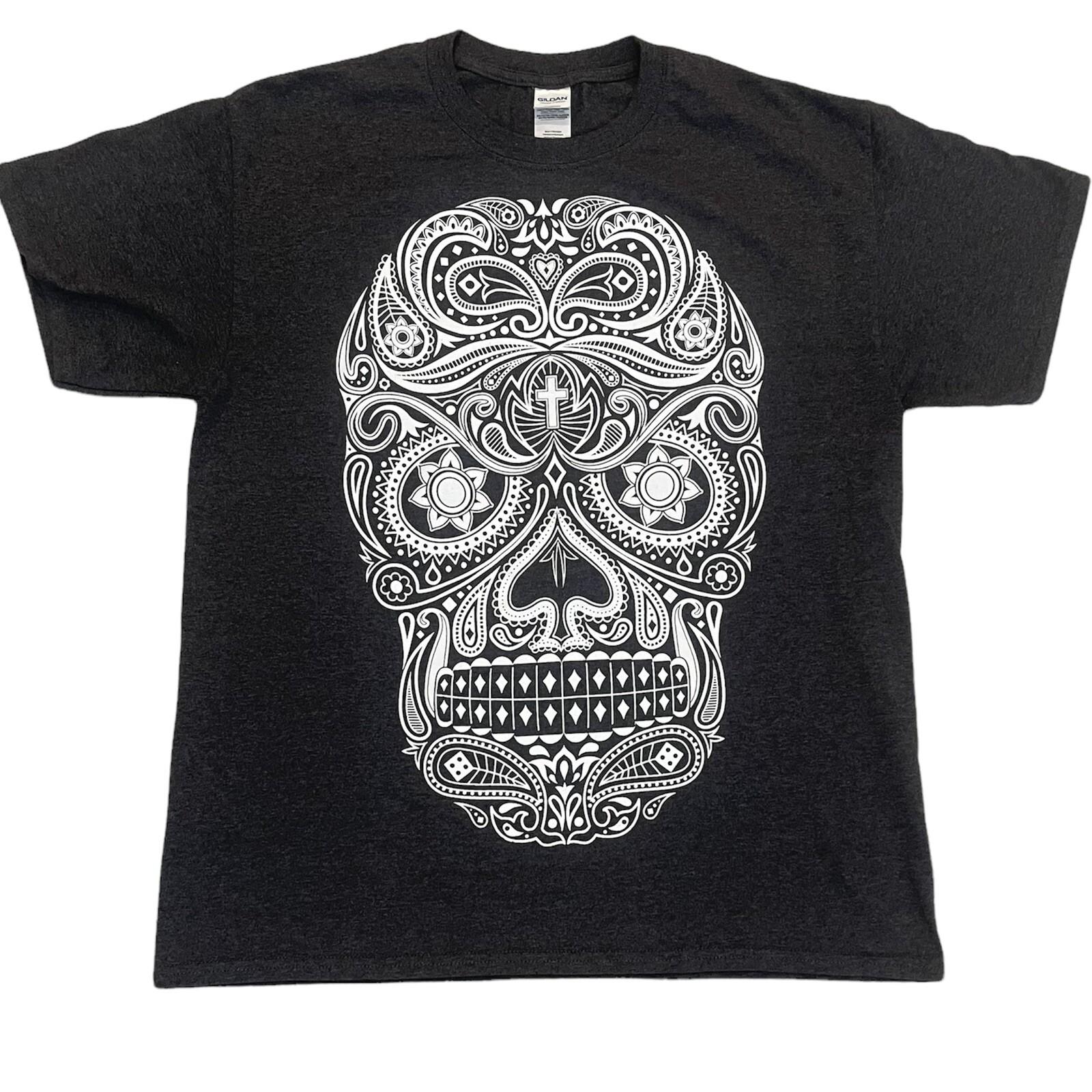 Gray and White Sugar Skull Shirt Sleeve T-Shirt Size L S разноцветный