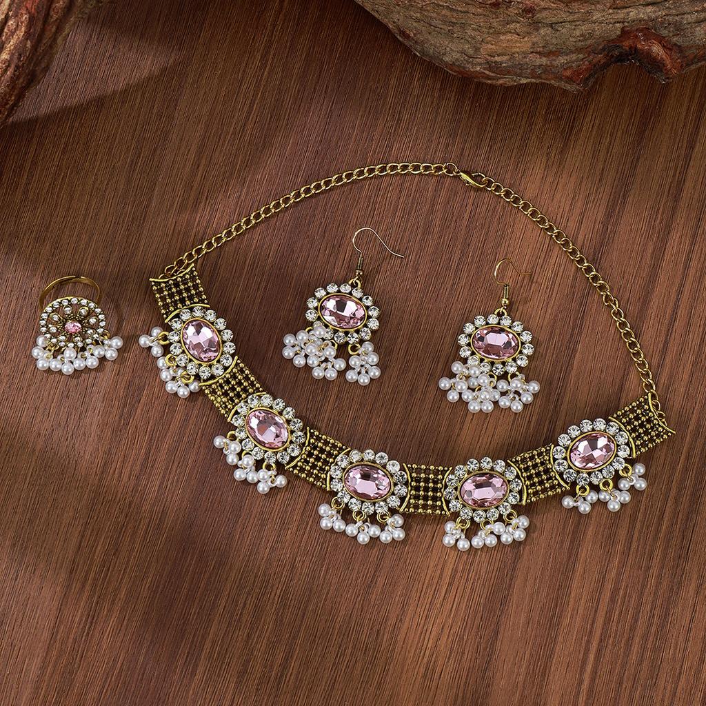 Vintage Court Earrings, Rings, Necklaces, Sets, High-End Female Bohemian Colored Diamond Jewelry.