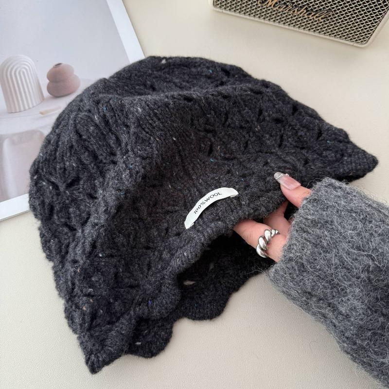 100% All-wool Crochet Knitted Hat, Women's Hollow Lace Niche Design Bag Head Wool Hat
