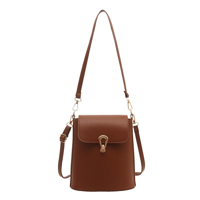 

Bucket bag women s 2025 early spring new fashion texture portable niche personality simple commuter shoulder messenger bag коричневый